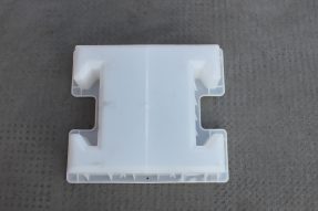 塑料連鎖磚模具的重量是決定它質(zhì)量好壞的主要因素嗎？