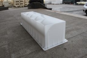 影響到沿石模具的使用壽命有哪些因素？