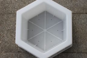 護(hù)坡六棱塊塑料模具你了解多少？